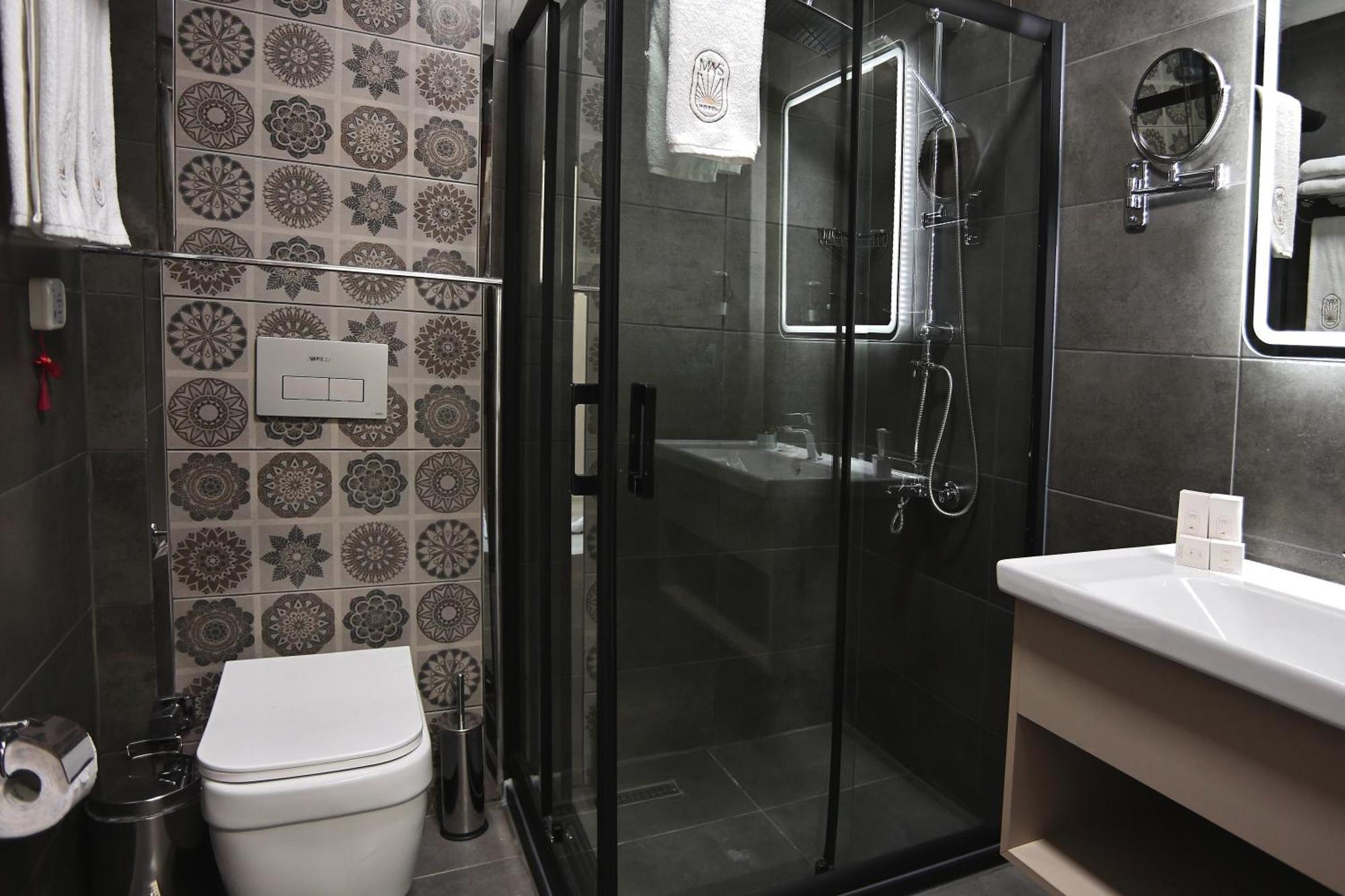 Mays Royal Hotel Istanbul Ngoại thất bức ảnh
